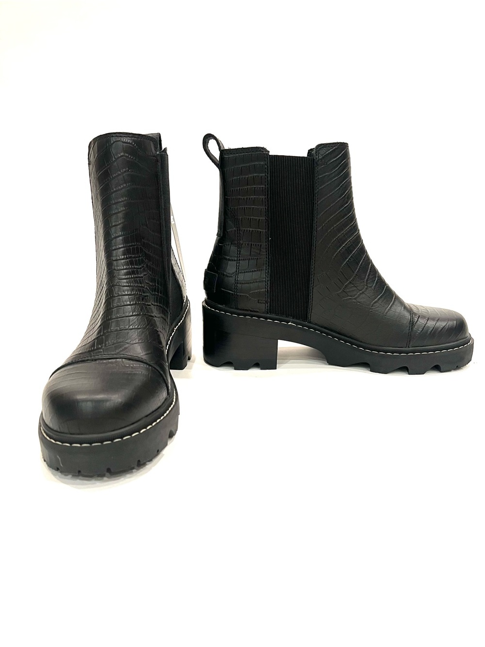 Sorel Joan Now Chelsea Boot Black Tawny Croc Embossed Womens Booties 11 NEW